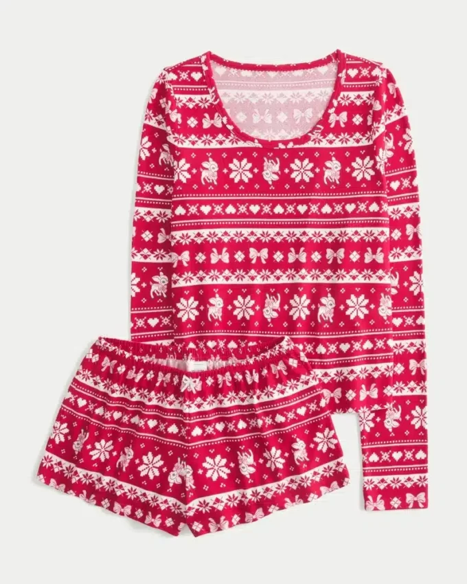 Always Cozy pitkähihainen scoop-toppi ja shortsit Always Cozy pitkähihainen scoop-toppi ja shortsit