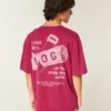 Baggy Cotton Shady Pine Motel -grafiikkapaita Baggy Cotton Shady Pine Motel -grafiikkapaita