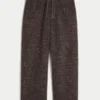 Baggy-malliset verkkarihousut Baggy-malliset verkkarihousut