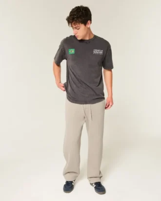 Baggy-malliset verkkarihousut Baggy-malliset verkkarihousut
