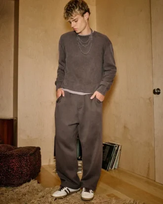 Baggy-malliset verkkarihousut