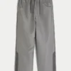 Baggy-malliset verryttelyhousut Baggy-malliset verryttelyhousut