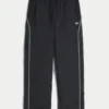 Baggy-malliset verryttelyhousut Baggy-malliset verryttelyhousut