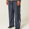 Baggy-malliset verryttelyhousut Baggy-malliset verryttelyhousut