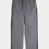 Baggy-malliset verryttelyhousut Baggy-malliset verryttelyhousut