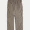 Baggy-malliset verryttelyhousut Baggy-malliset verryttelyhousut