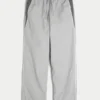 Baggy-malliset verryttelyhousut Baggy-malliset verryttelyhousut