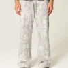 Bootcut-malliset verkkarihousut Bootcut-malliset verkkarihousut