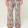 Bootcut-malliset verkkarihousut Bootcut-malliset verkkarihousut