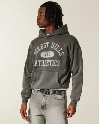 Boxy Forest Hills Athletics -grafiikkahuppari