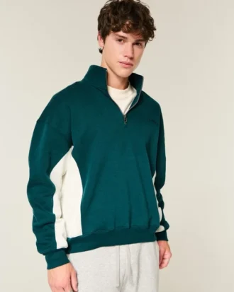 Boxy Logo Quarter-Zip -huppari