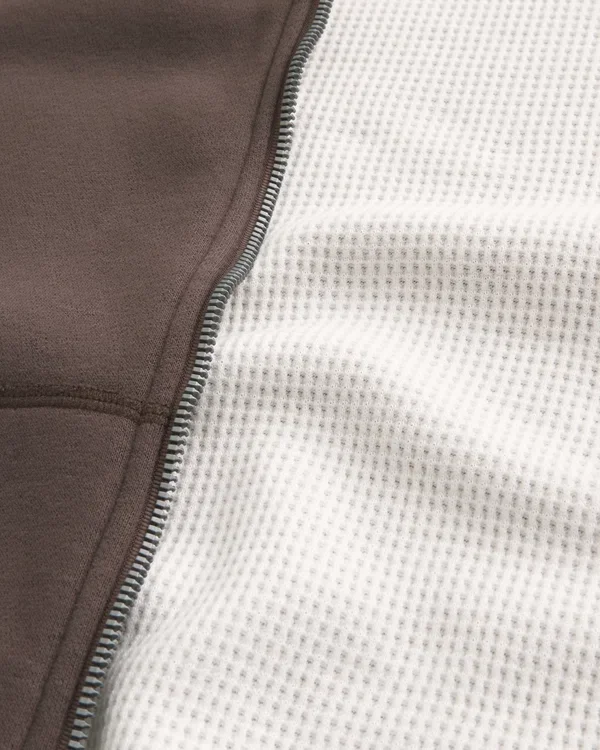 Boxy-mallinen, lämpövuorattu vetoketjullinen huppari Boxy-mallinen, lämpövuorattu vetoketjullinen huppari
