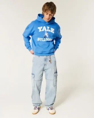 Boxy Yale Bulldogs -grafiikkahuppari