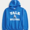 Boxy Yale Bulldogs -grafiikkahuppari Boxy Yale Bulldogs -grafiikkahuppari