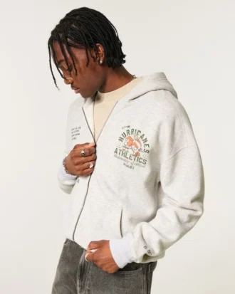 Boxy Zip-Up University of Miami Hurricanes -grafiikkahuppari Boxy Zip-Up University of Miami Hurricanes -grafiikkahuppari