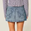 Brodeerattu tähtitaskuinen denim-minihame
