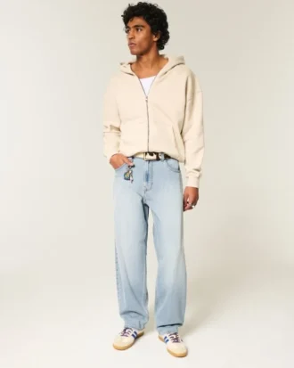 Brodeeratut vaaleat skater-baggy-farkut