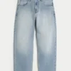 Brodeeratut vaaleat skater-baggy-farkut Brodeeratut vaaleat skater-baggy-farkut