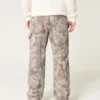 Camo-malliset, väljät puusepänhousut Camo-malliset, väljät puusepänhousut