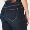 Curvy High-Rise Dark Wash Flare -farkut Curvy High-Rise Dark Wash Flare -farkut