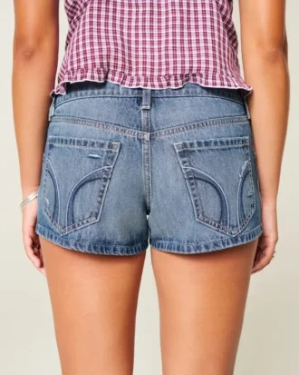 Erittäin matala vyötärö, kulunut keskipitkä pesu, denim-minishortsit