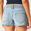 Erittäin matalat, revityt, keskipitkät denimshortsit Erittäin matalat, revityt, keskipitkät denimshortsit