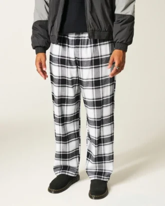 Flanelliset pyjamahousut