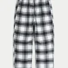 Flanelliset pyjamahousut