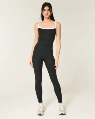 Gilly Hicks Active -leggingsit ilman etusaumaa
