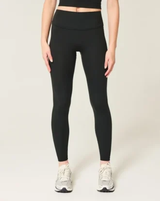 Gilly Hicks Active -leggingsit ilman etusaumaa