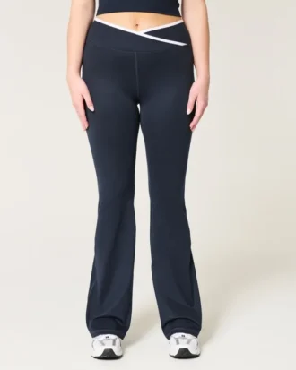 Gilly Hicks Active Recharge Tipped Flare -housut