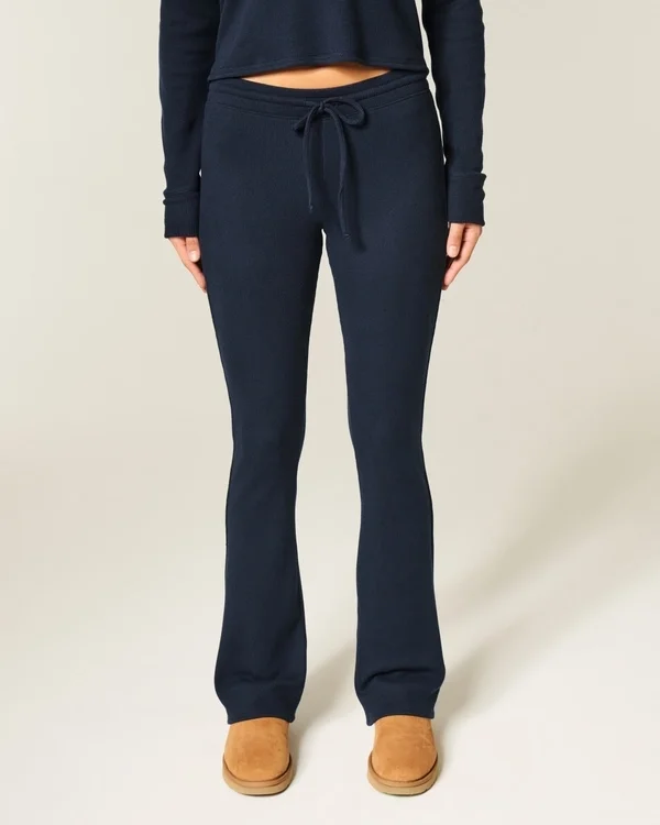 Gilly Hicks Always Cozy Waffle Bootcut -housut Gilly Hicks Always Cozy Waffle Bootcut -housut