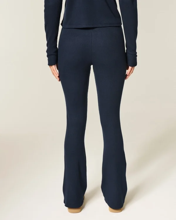Gilly Hicks Always Cozy Waffle Bootcut -housut Gilly Hicks Always Cozy Waffle Bootcut -housut