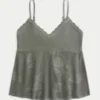 Helppo neulatyylinen halterneck-babydoll-toppi Helppo neulatyylinen halterneck-babydoll-toppi