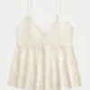 Helppo neulatyylinen halterneck-babydoll-toppi Helppo neulatyylinen halterneck-babydoll-toppi