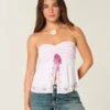 Helppo olkaimeton brodeerattu babydoll-toppi Helppo olkaimeton brodeerattu babydoll-toppi