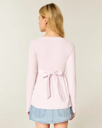 Helppo pitkähihainen babydoll-paita, jossa on kietaisumalli edessä Helppo pitkähihainen babydoll-paita, jossa on kietaisumalli edessä