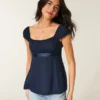 Helppo satiininen babydoll-toppi Helppo satiininen babydoll-toppi