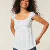 Helppo satiininen babydoll-toppi Helppo satiininen babydoll-toppi