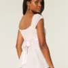 Helppo satiininen babydoll-toppi Helppo satiininen babydoll-toppi