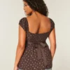 Helppo satiininen babydoll-toppi Helppo satiininen babydoll-toppi