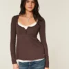 Helppo sitoa takaa Henley-babydoll-toppi Helppo sitoa takaa Henley-babydoll-toppi