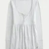 Helppo sitoa takaa Henley-babydoll-toppi Helppo sitoa takaa Henley-babydoll-toppi