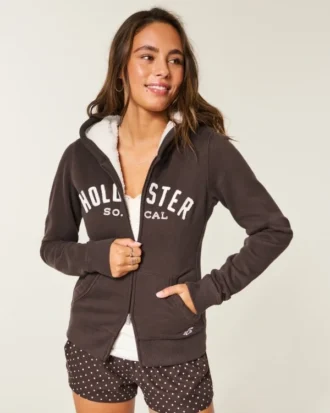 Holiday Vault Release Sherpa-vuorattu vetoketjullinen logopaita