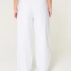 Hollister Livvy Ultra High-Rise Linen-Blend Wide-Leg Pants Hollister Livvy Ultra High-Rise Linen-Blend Wide-Leg Pants