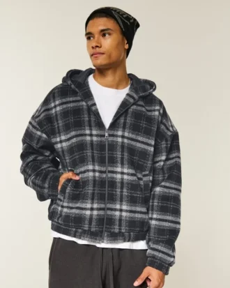 Huppuinen ruudullinen flanellinen skater-takki Huppuinen ruudullinen flanellinen skater-takki