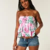 Kerrostettu halterneck-babydoll-toppi Kerrostettu halterneck-babydoll-toppi
