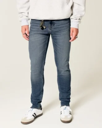 Keskipesty urheilullinen skinny-farkku
