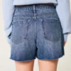 Korkeavyötäröiset, keskitummat, rennot denimshortsit 5″ Korkeavyötäröiset, keskitummat, rennot denimshortsit 5″