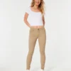 Korkeavyötäröiset khakinväriset super skinny -housut Korkeavyötäröiset khakinväriset super skinny -housut